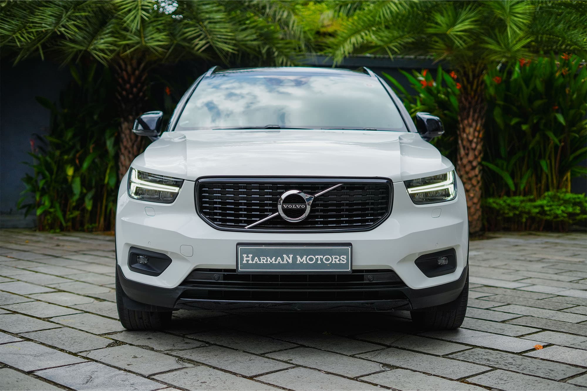 2020 VOLVO XC40 T4 — Photo 1