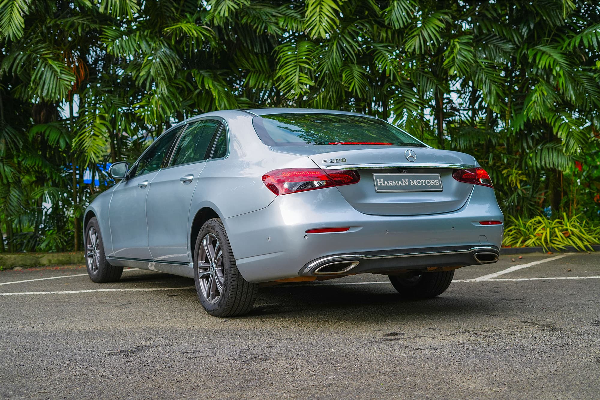 2022 MERCEDES-BENZ E200 — Photo 5
