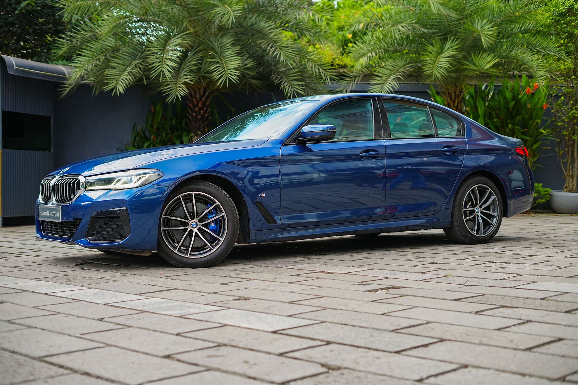 2022 BMW 530D LCI M SPORT — Photo 3