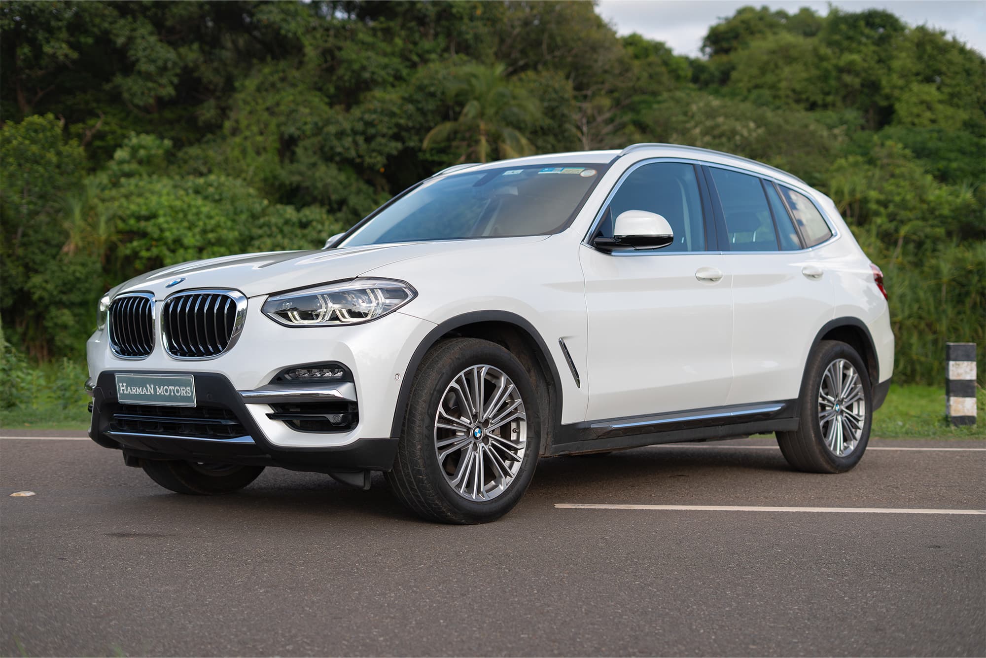 2021 BMW X3 LUXURY LINE — Photo 4