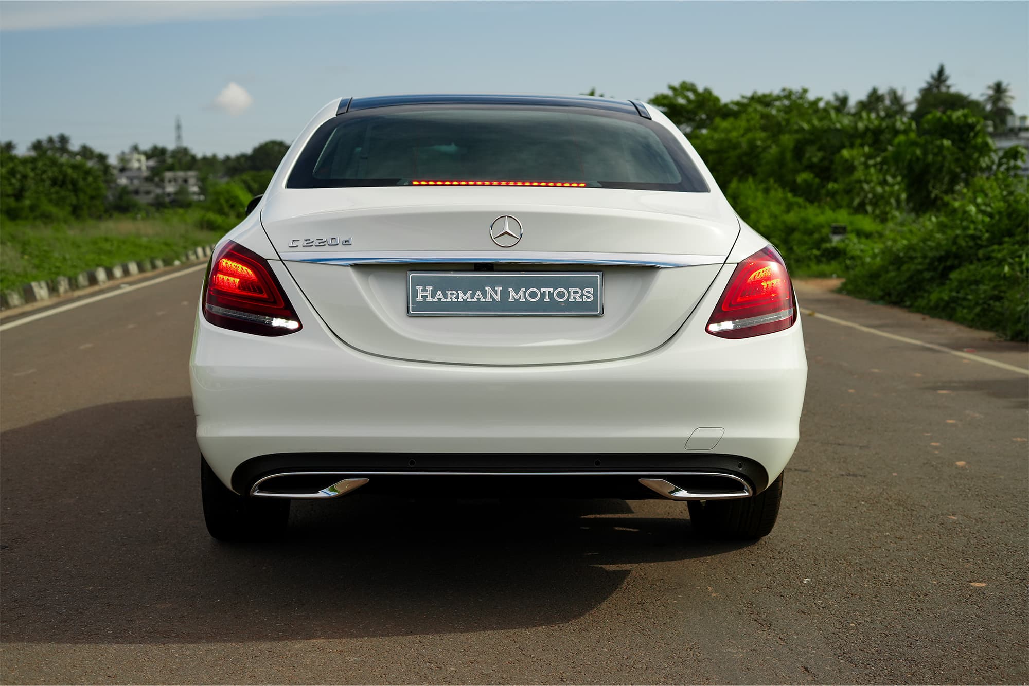 2019 MERCEDES-BENZ C220D — Photo 4