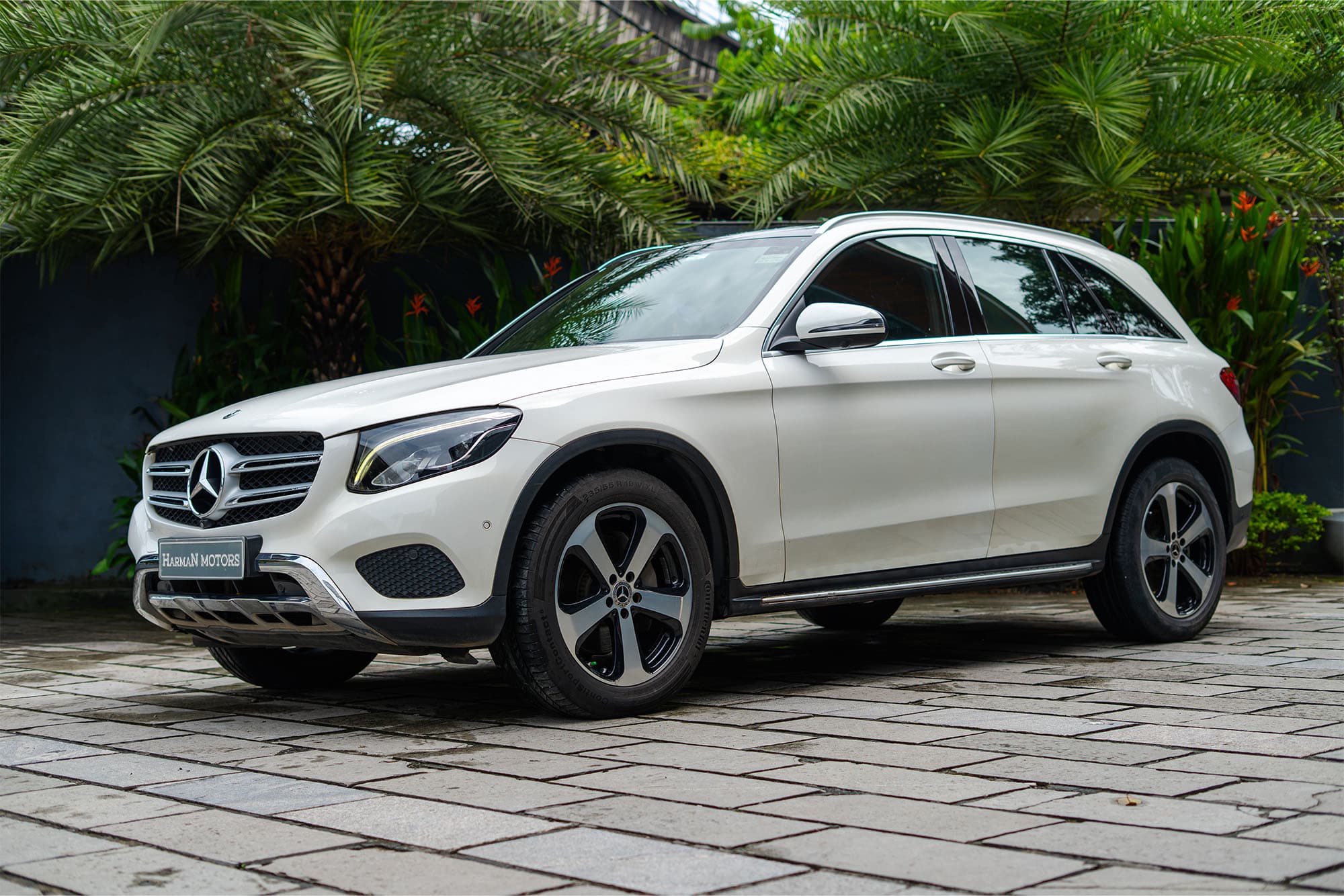 2019 MERCEDES-BENZ GLC 220 D 4MATIC — Photo 5