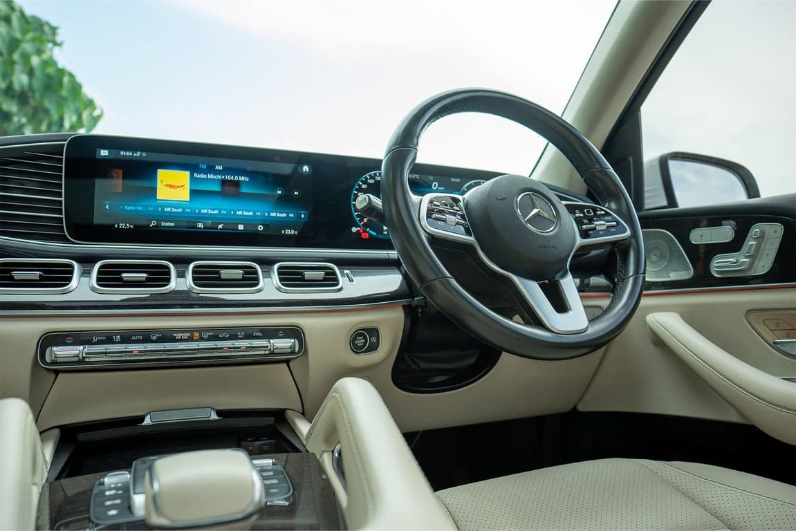 2021 MERCEDES-BENZ GLS 400D — Photo 4