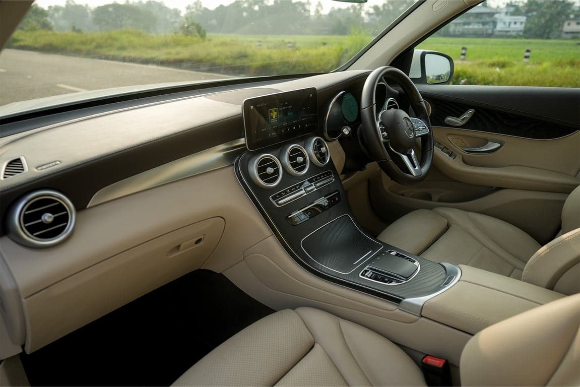 2022 MERCEDES-BENZ GLC 220 D 4 MATIC — Photo 8