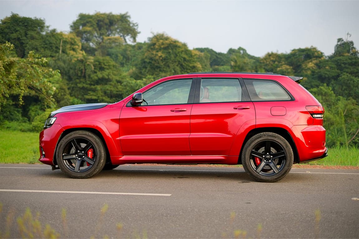 2017 JEEP GRAND CHEROKEE SRT 6.4 LITRE — Photo 6
