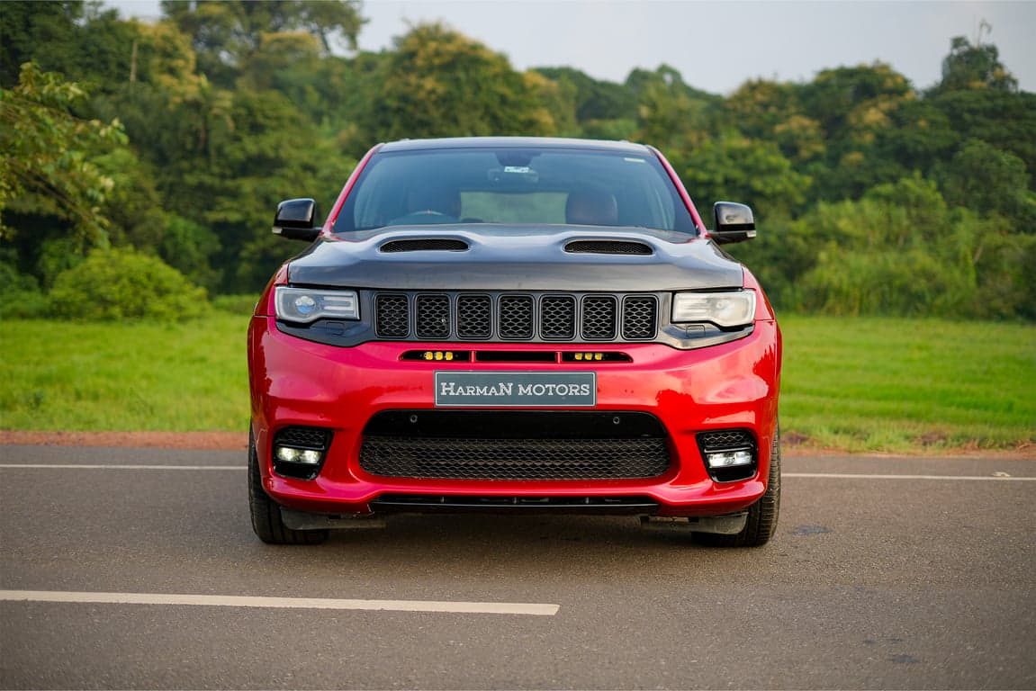 2017 JEEP GRAND CHEROKEE SRT 6.4 LITRE — Photo 2