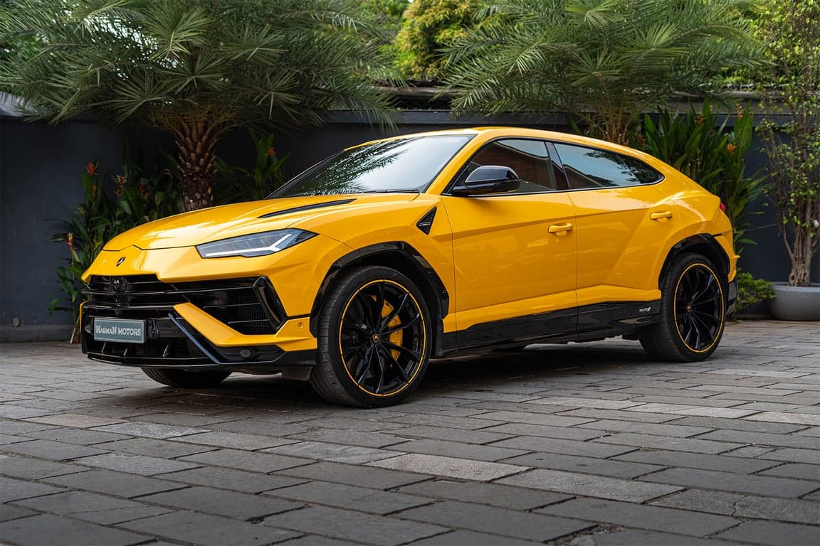 2023 LAMBORGHINI URUS S — Photo 1