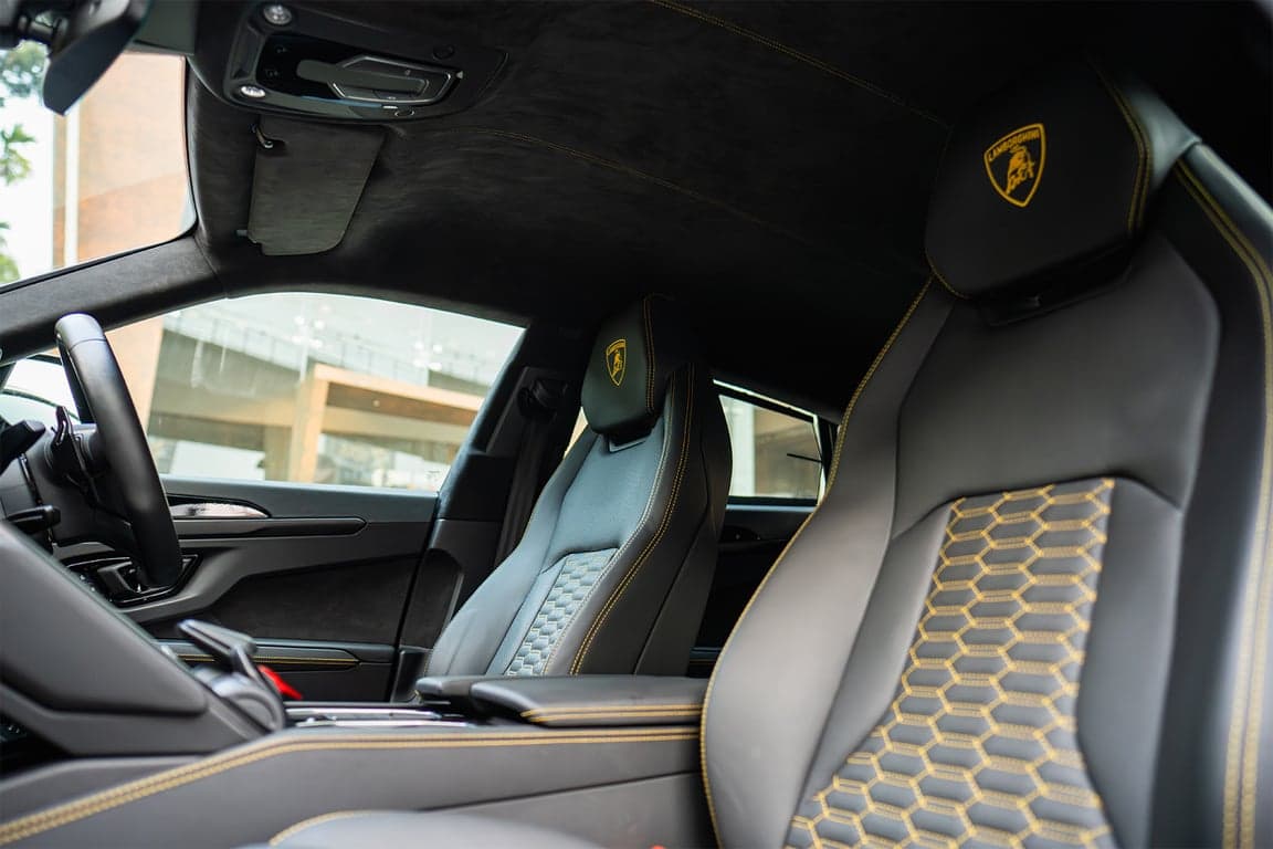 2023 LAMBORGHINI URUS S — Photo 10