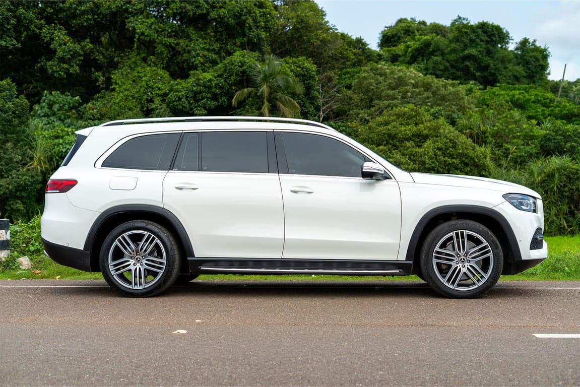 2021 MERCEDES-BENZ GLS 400D — Photo 11
