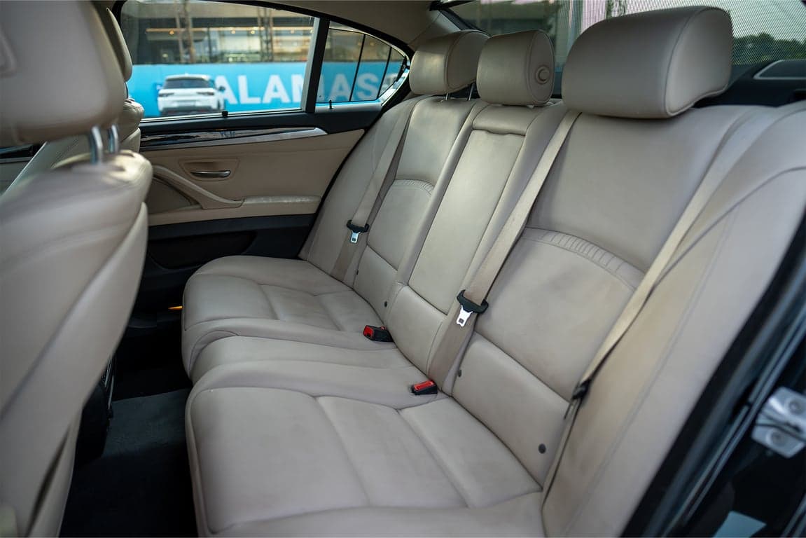 2015 BMW 520D — Photo 7