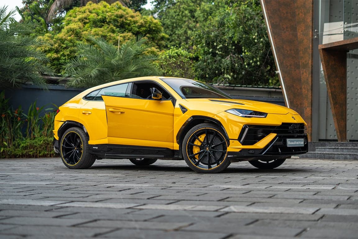 2023 LAMBORGHINI URUS S — Photo 4
