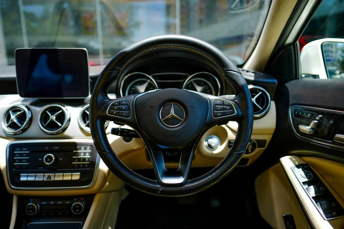 2026 MERCEDES-BENZ GLA 200 — Photo 4