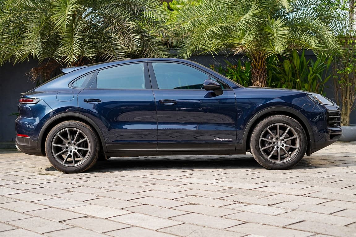 2024 PORSCHE CAYENNE COUPE — Photo 6