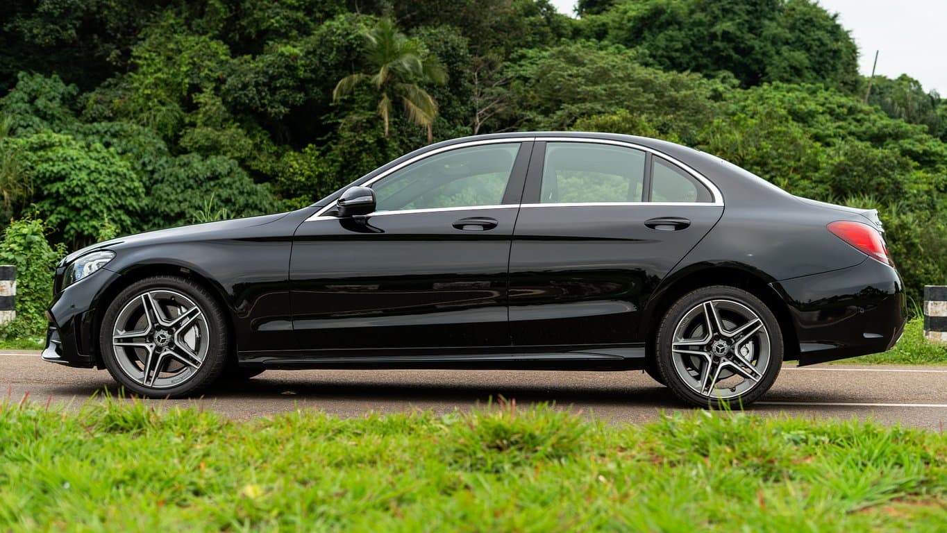 2019 MERCEDES-BENZ C 300 D — Photo 2